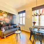 Faust Apartments in the Heart of Kazimierz